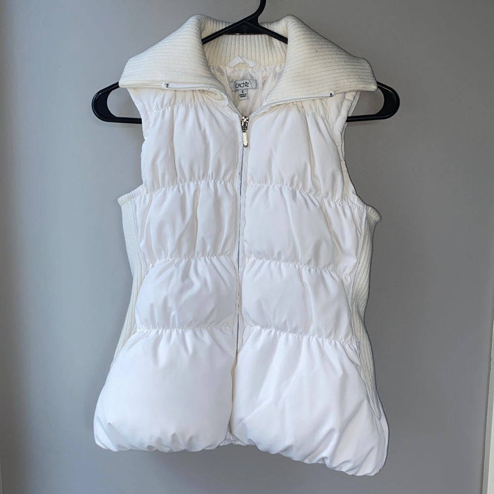 Caché white vest